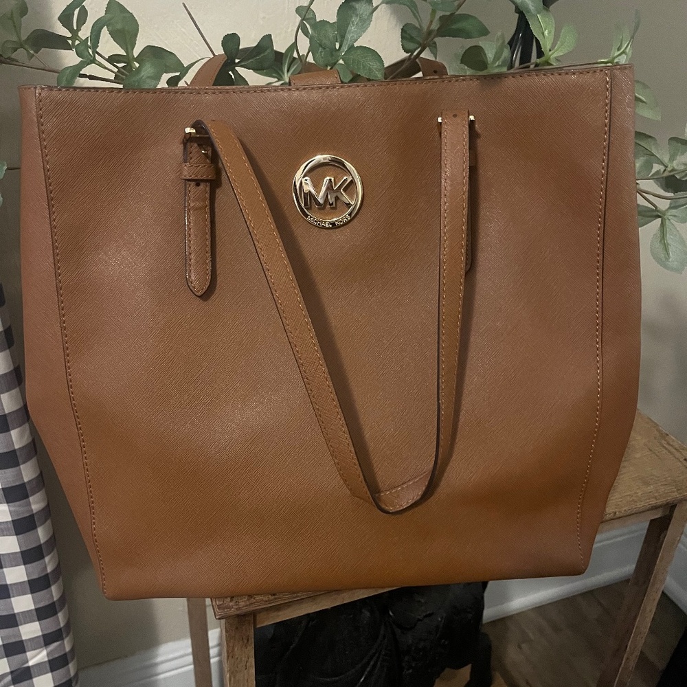 MK laptop bag